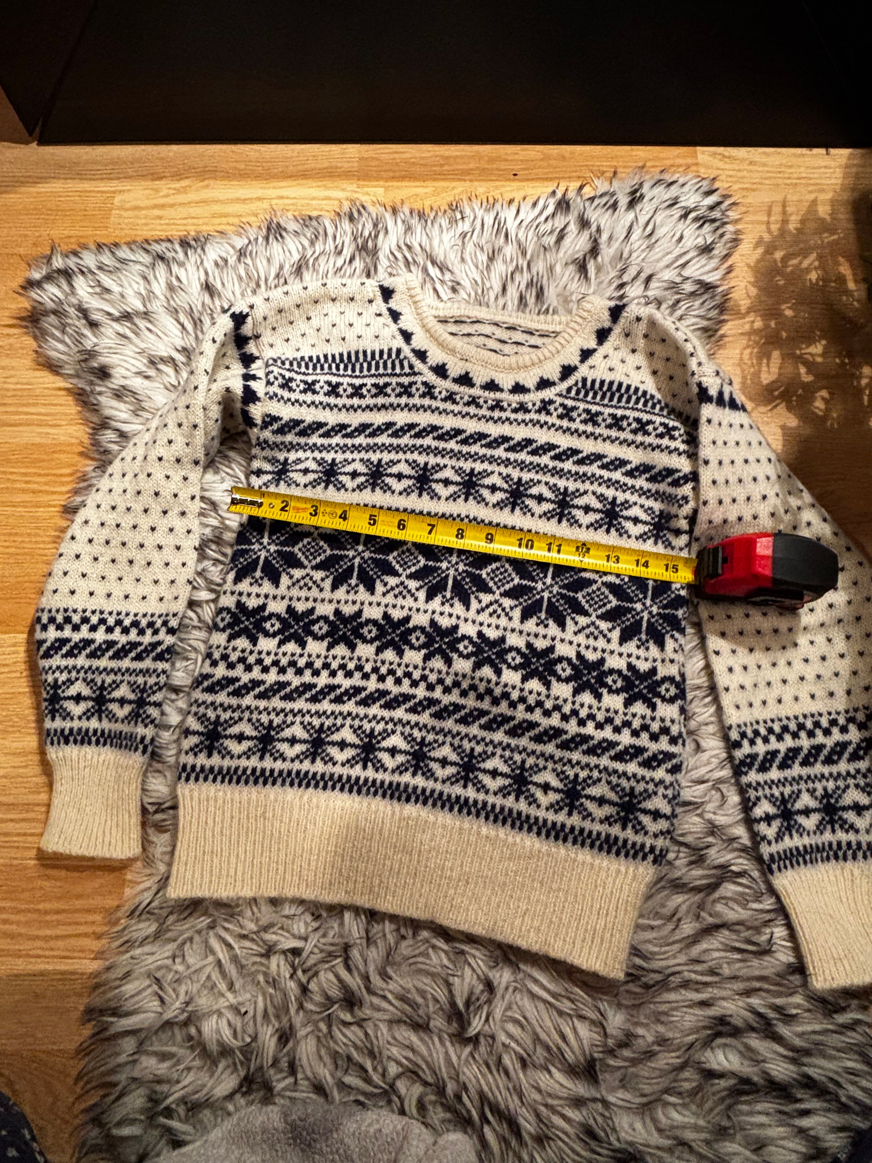 ♡︎. Vintage Nordic Wool Sweater S